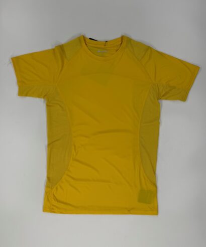 A code Sportshirt